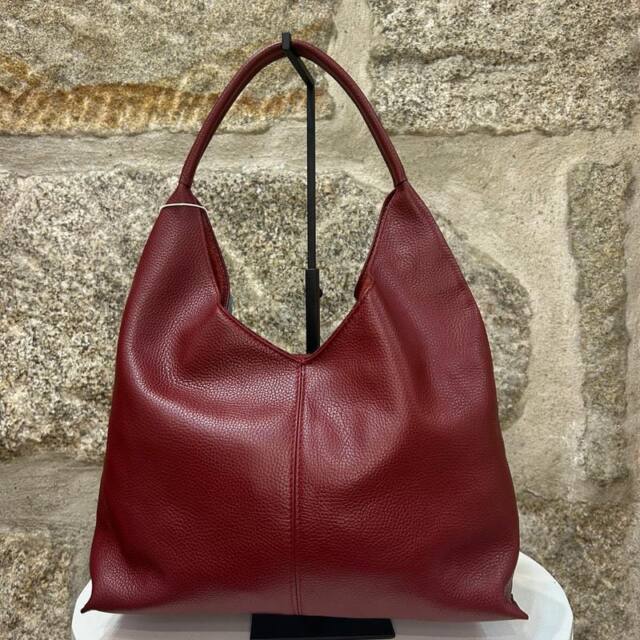 Bolso granate de piel