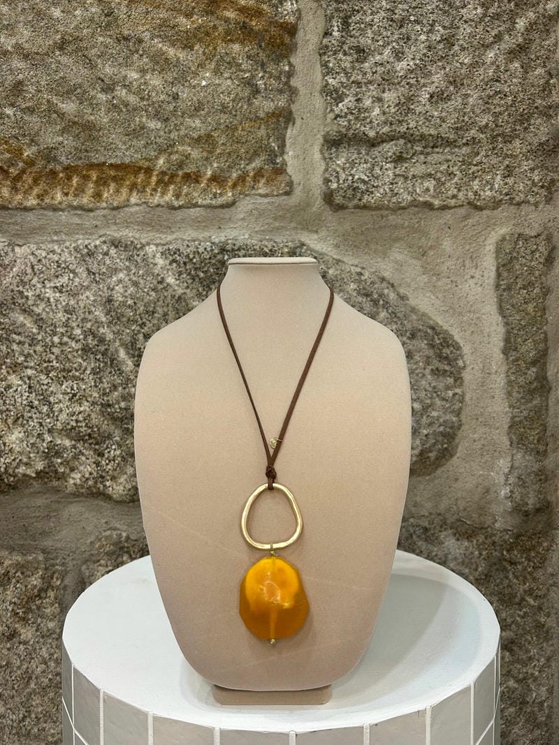 Collar cordón