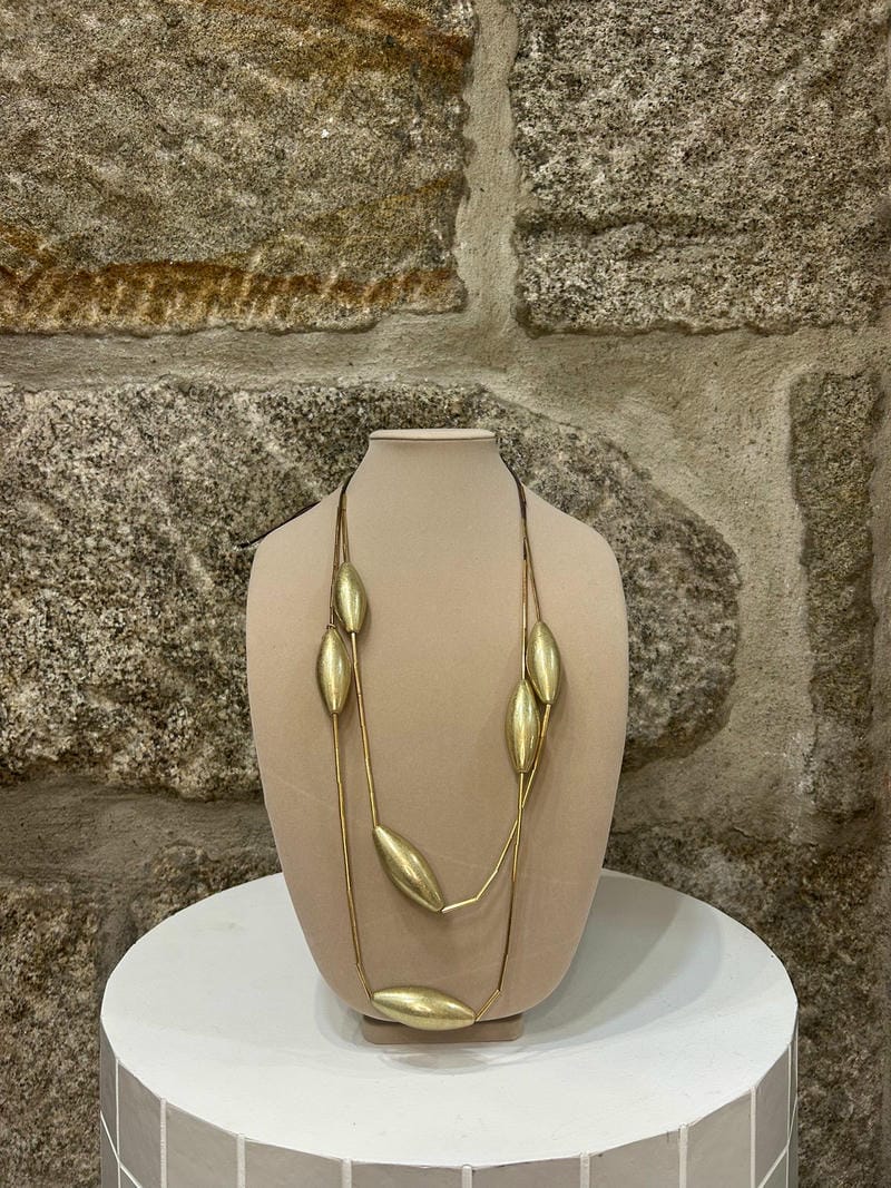 Collar dorado