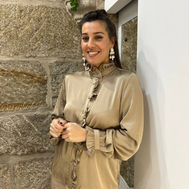 CAMISA